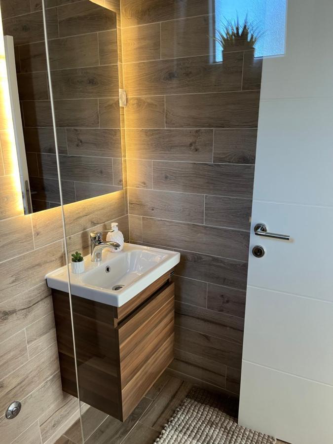 Apartmani Tesla Сокобаня Екстер'єр фото