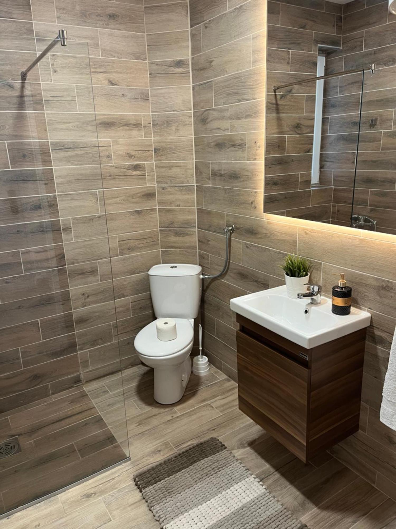 Apartmani Tesla Сокобаня Екстер'єр фото